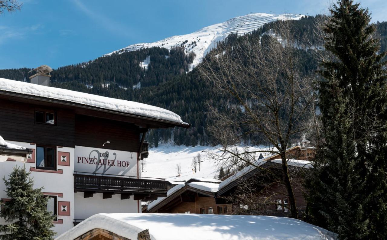 Hotel Pinzgauerhof - Inclusive Evening Dinner Saalbach-Hinterglemm Exterior photo
