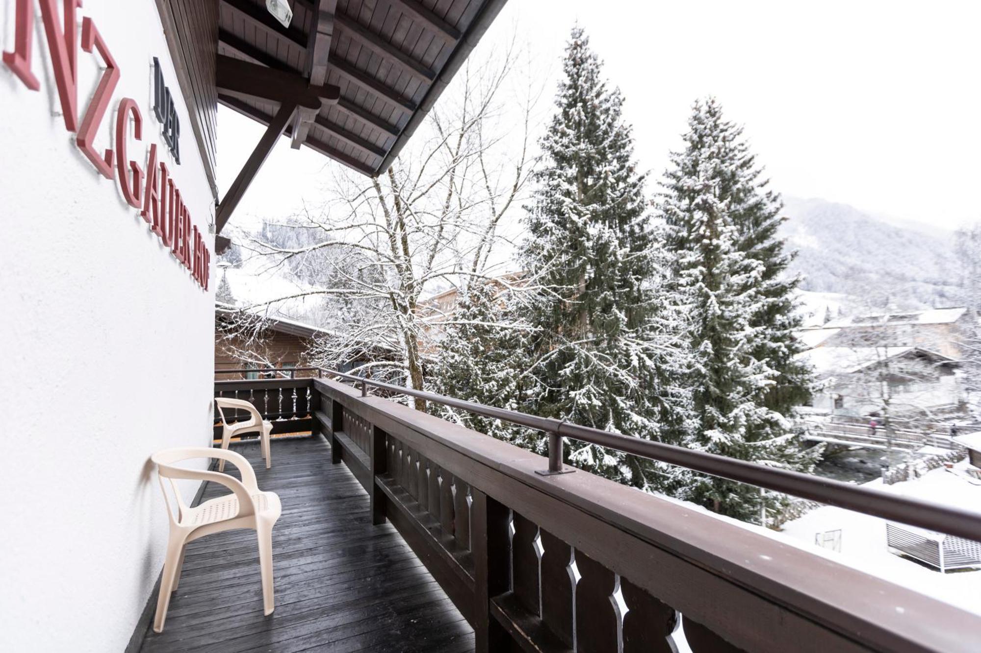 Hotel Pinzgauerhof - Inclusive Evening Dinner Saalbach-Hinterglemm Exterior photo